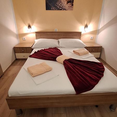 Apartments Marinko Baška Екстериор снимка