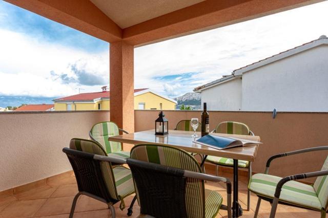 Apartments Marinko Baška Екстериор снимка